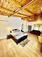 Sea Hawk Hill Resort - A Luxury Boutique Resort