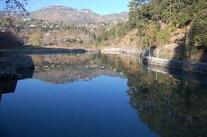 Sea Hawk Hill Resort - A Luxury Boutique Resort