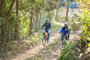 Sea Hawk Hill Resort - A Luxury Boutique Resort