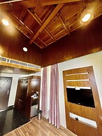 Sea Hawk Hill Resort - A Luxury Boutique Resort