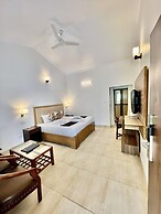 Sea Hawk Hill Resort - A Luxury Boutique Resort