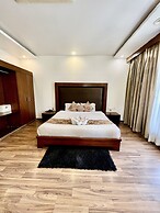 Sea Hawk Hill Resort - A Luxury Boutique Resort