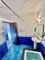 Sea Hawk Hill Resort - A Luxury Boutique Resort