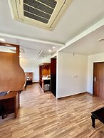 Sea Hawk Hill Resort - A Luxury Boutique Resort