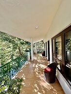 Sea Hawk Hill Resort - A Luxury Boutique Resort