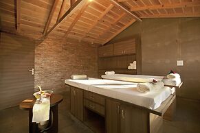 Sea Hawk Hill Resort - A Luxury Boutique Resort