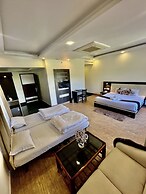 Sea Hawk Hill Resort - A Luxury Boutique Resort