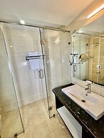 Sea Hawk Hill Resort - A Luxury Boutique Resort