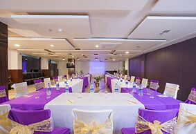 Sea Hawk Hill Resort - A Luxury Boutique Resort