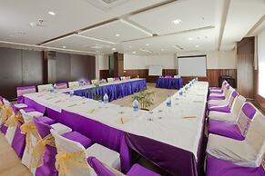 Sea Hawk Hill Resort - A Luxury Boutique Resort