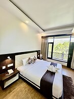 Sea Hawk Hill Resort - A Luxury Boutique Resort