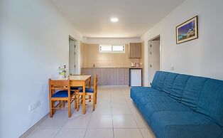 Green Bungalows Hotel Apartments