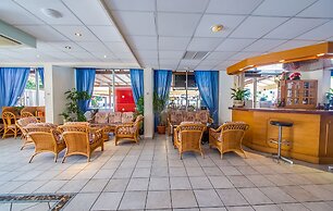 Green Bungalows Hotel Apartments