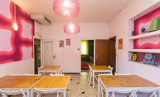 Sunflower City Youth Hotel