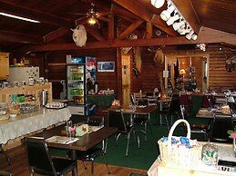 Glacier Haven Inn