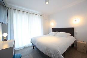 Côte Ouest AppartHotel