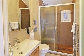 Dedeminn Marina Hotel