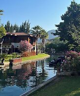 Dedeminn Marina Hotel