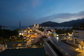 Dedeminn Marina Hotel