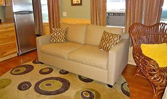 Hinckley's Dreamwood Cottages