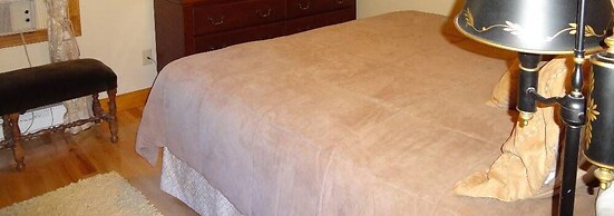 Hinckley's Dreamwood Cottages