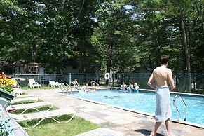 Hinckley's Dreamwood Cottages