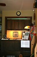 Hinckley's Dreamwood Cottages