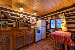 Pioneer Guest Cabins