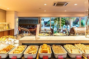 iu-á Hotel