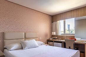 iu-á Hotel