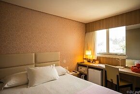 iu-á Hotel
