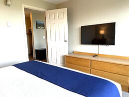 Atlantic Eyrie Lodge