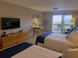 Atlantic Eyrie Lodge