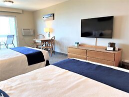 Atlantic Eyrie Lodge