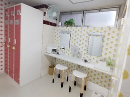 Capsule Hotel The Inn