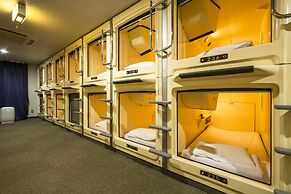 Capsule Hotel The Inn