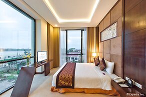 Muong Thanh Holiday Quang Binh Hotel