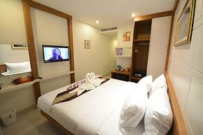 The Patong Center Hotel