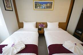 The Patong Center Hotel