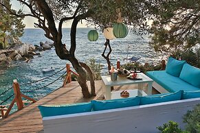 Perdue Hotel Adults Only +18