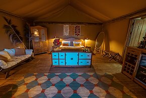 Perdue Hotel Adults Only +18