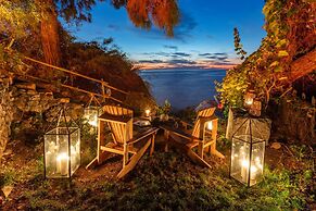 Perdue Hotel Adults Only +18