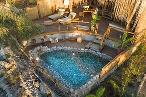 Perdue Hotel Adults Only +18