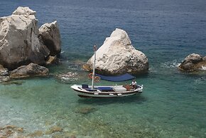 Perdue Hotel Adults Only +18