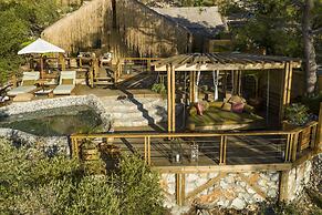 Perdue Hotel Adults Only +18