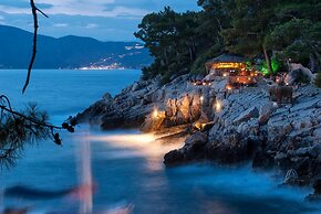 Perdue Hotel Adults Only +18