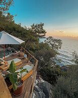 Perdue Hotel Adults Only +18