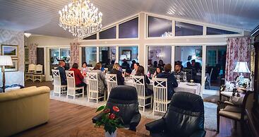 Arctic Panorama Lodge