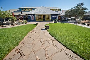 Canyon Roadhouse