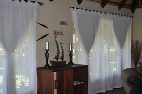 Hakusembe River Lodge